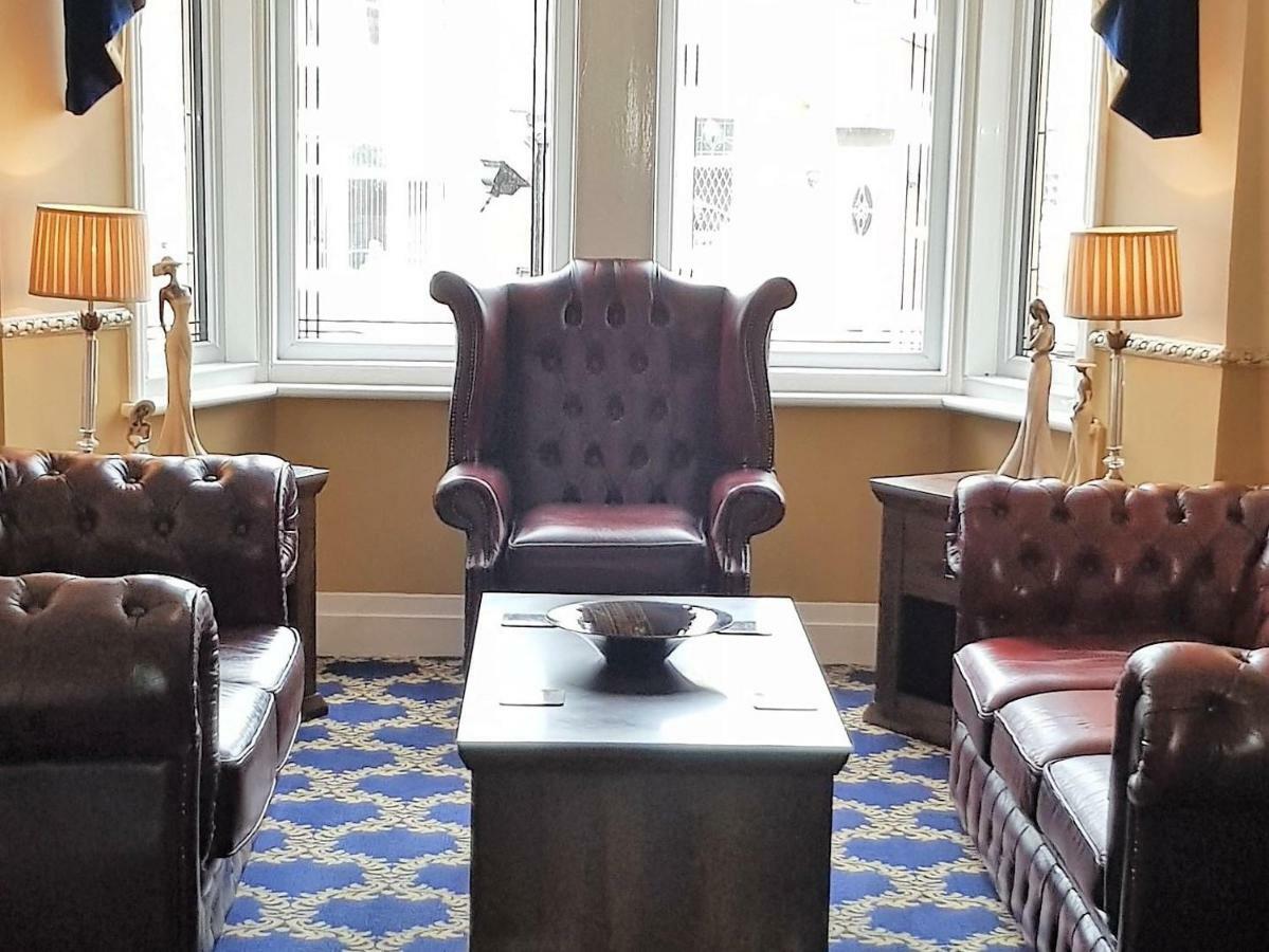 Bed and Breakfast Courtneys Of Gynn Square Blackpool Zewnętrze zdjęcie